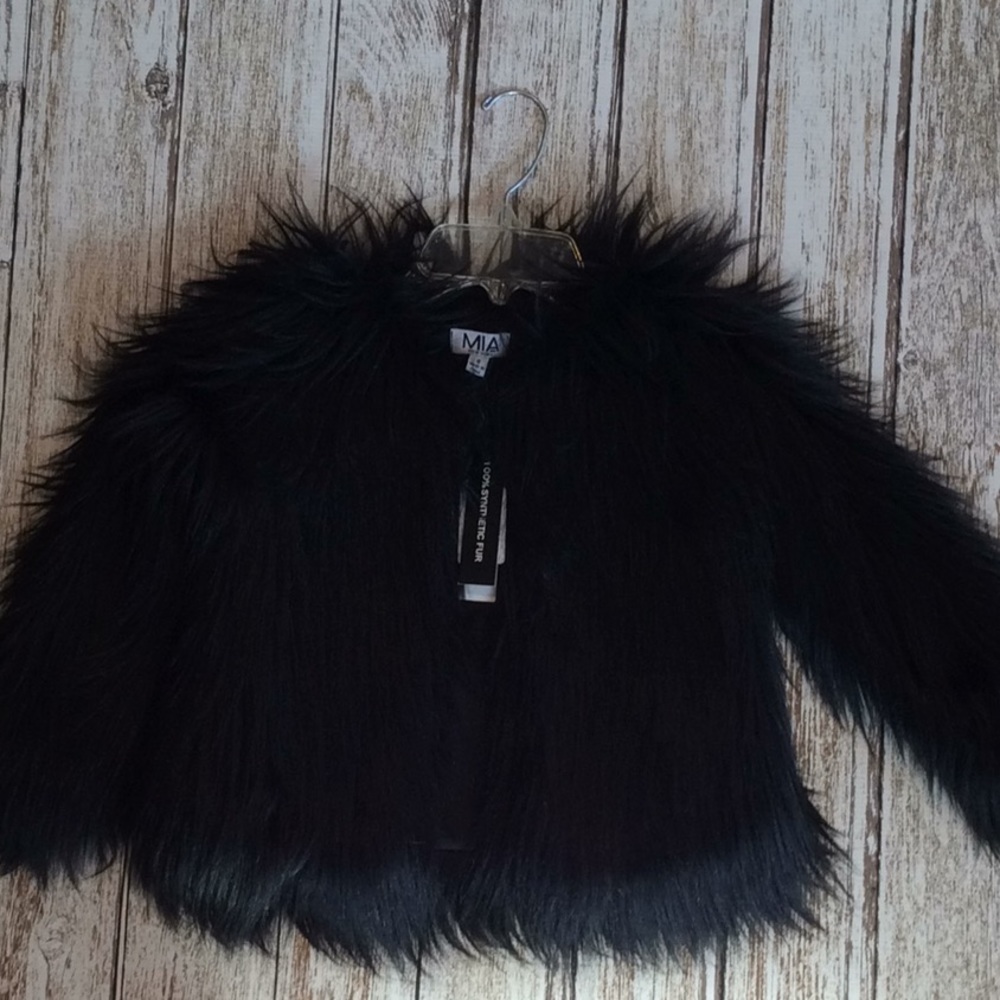 NWT! Mia NY Faux Fur Coat